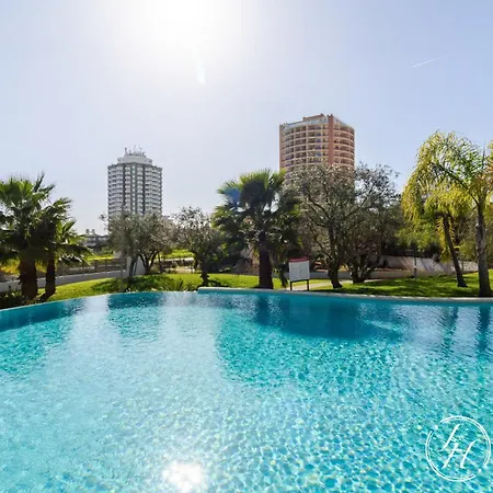 Apartment Casa Serena - Luxury - Jacuzzi - Pool & Garden Portimão